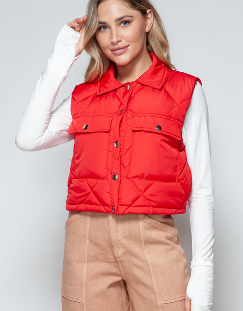 Load image into Gallery viewer, Snobbish Snap Down Quilted Crop Vest

