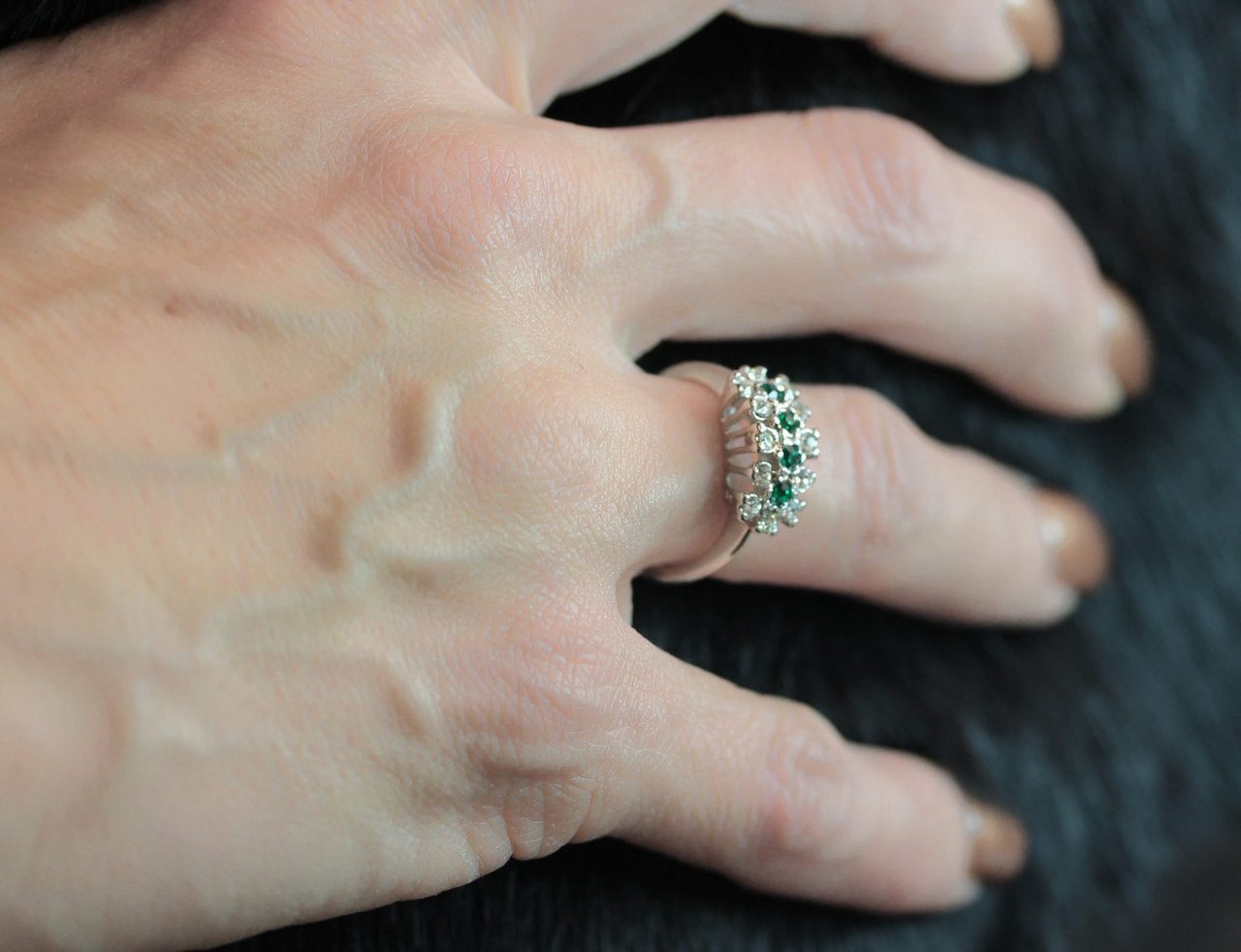 Vintage Ring Emerald or Sapphire and Clear Austrian Crystals 18k Gold Electroplated Cluster Made in USA by PVD Vintage Jewelry