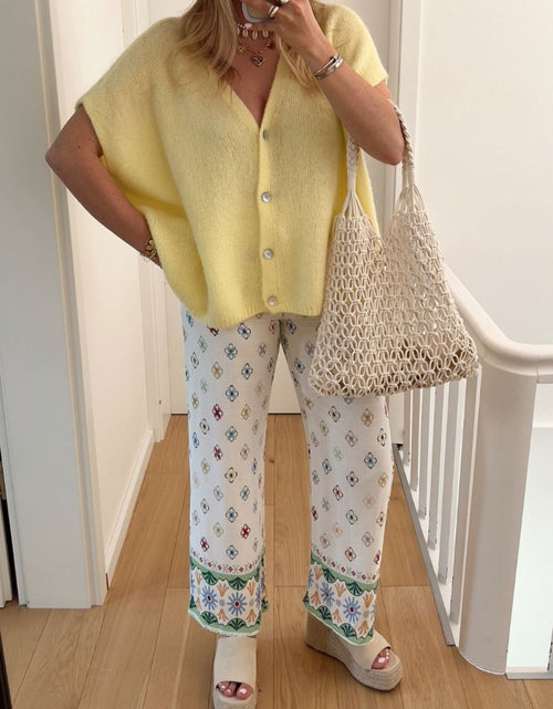 Load image into Gallery viewer, V-Neck Button Up Short Sleeve Cardigan
