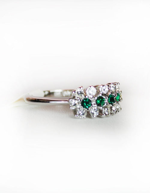 Load image into Gallery viewer, Vintage Ring Emerald or Sapphire and Clear Austrian Crystals 18k Gold Electroplated Cluster Made in USA by PVD Vintage Jewelry
