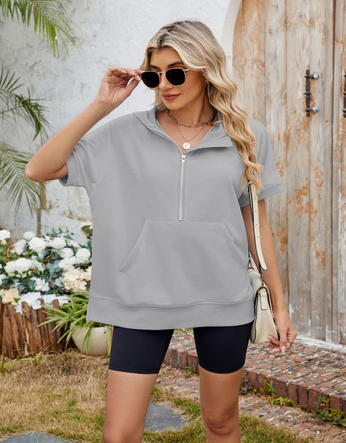 Load image into Gallery viewer, Half Zip Short Sleeve Hooded Top
