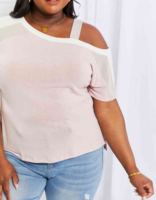 Load image into Gallery viewer, Andree by Unit Full Size Something Simple Cold Shoulder Tee
