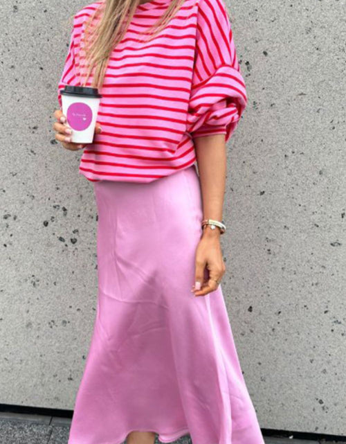 Load image into Gallery viewer, Striped Round Neck Long Sleeve Sweatshirt
