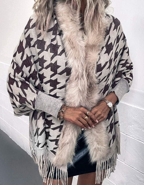 Load image into Gallery viewer, Houndstooth Fringe Hem Poncho

