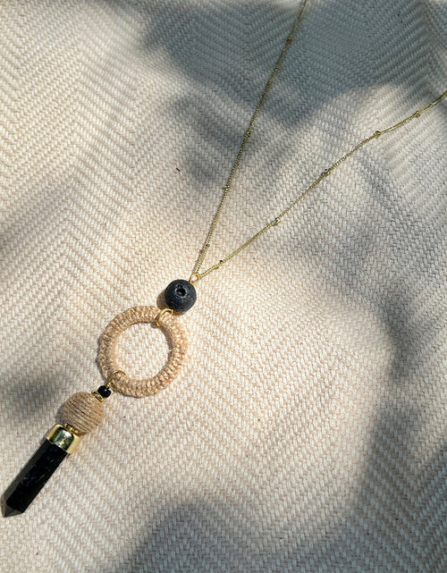 Load image into Gallery viewer, Black Agate Jute Necklace by SLATE + SALT
