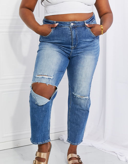 Load image into Gallery viewer, RISEN Full Size Emily High Rise Relaxed Jeans

