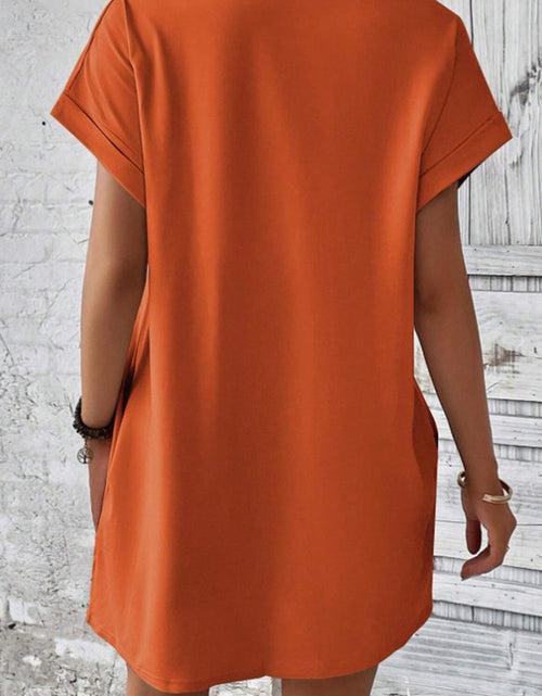 Load image into Gallery viewer, Pocketed Round Neck Short Sleeve Dress
