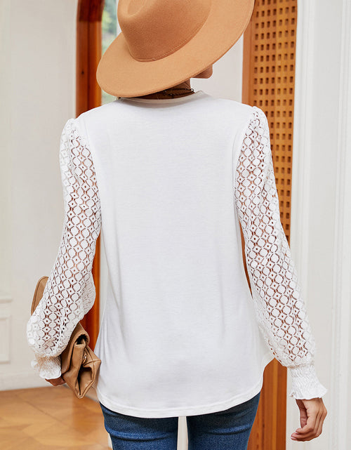 Load image into Gallery viewer, Openwork V-Neck Long Sleeve T-Shirt
