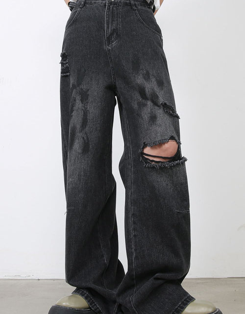 Load image into Gallery viewer, Men's Distressed Baggy Jeans

