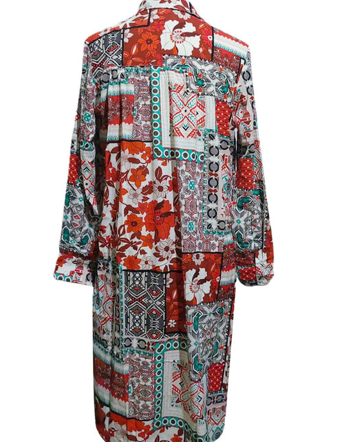 Load image into Gallery viewer, Printed Button Up Long Sleeve Cardigan
