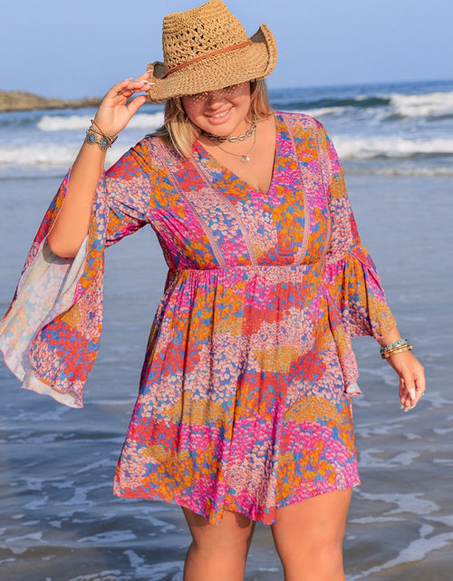 Load image into Gallery viewer, Plus Size Ruched Printed Long Sleeve Dress
