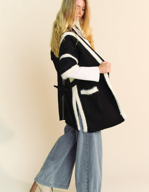 Load image into Gallery viewer, Davi &amp; Dani Fuzzy Trim Open Front Loose Fit Cardigan
