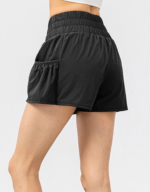 Load image into Gallery viewer, Elastic Waist Pocketed Active Shorts
