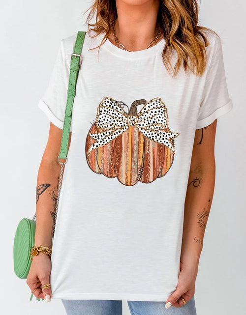 Load image into Gallery viewer, Full Size Pumpkin Round Neck Short Sleeve T-Shirt
