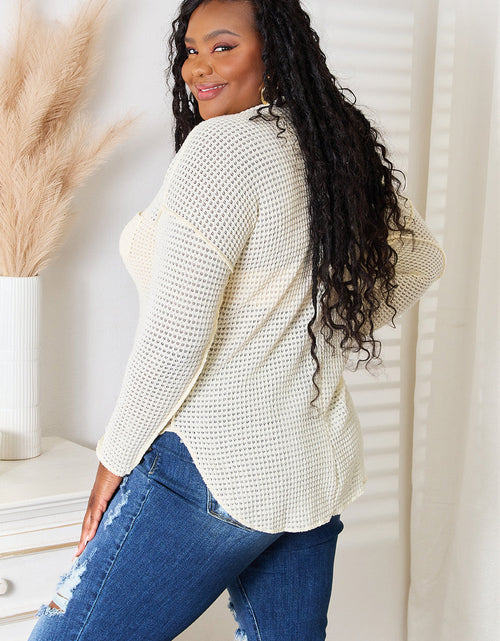 Load image into Gallery viewer, Culture Code Full Size Scoop Neck Patch Pocket Top
