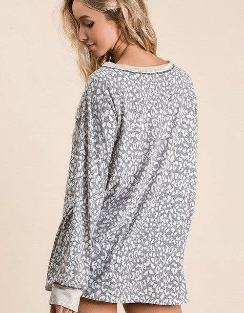 Load image into Gallery viewer, BiBi Leopard Round Neck Long Sleeve T-Shirt
