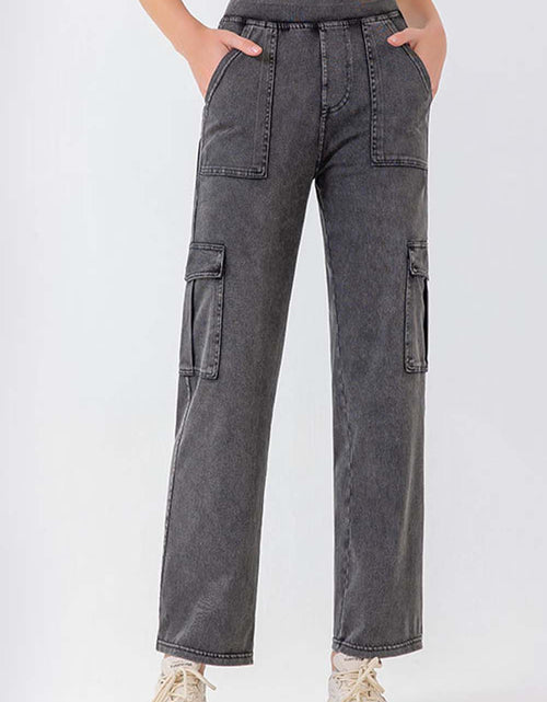 Load image into Gallery viewer, Buttoned Pocketed Long Jeans
