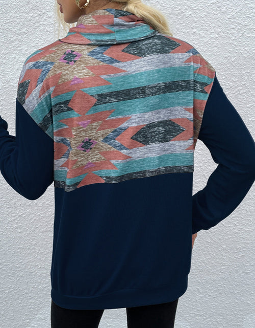 Load image into Gallery viewer, Shiny Geometric Drawstring Long-Sleeve Sweatshirt
