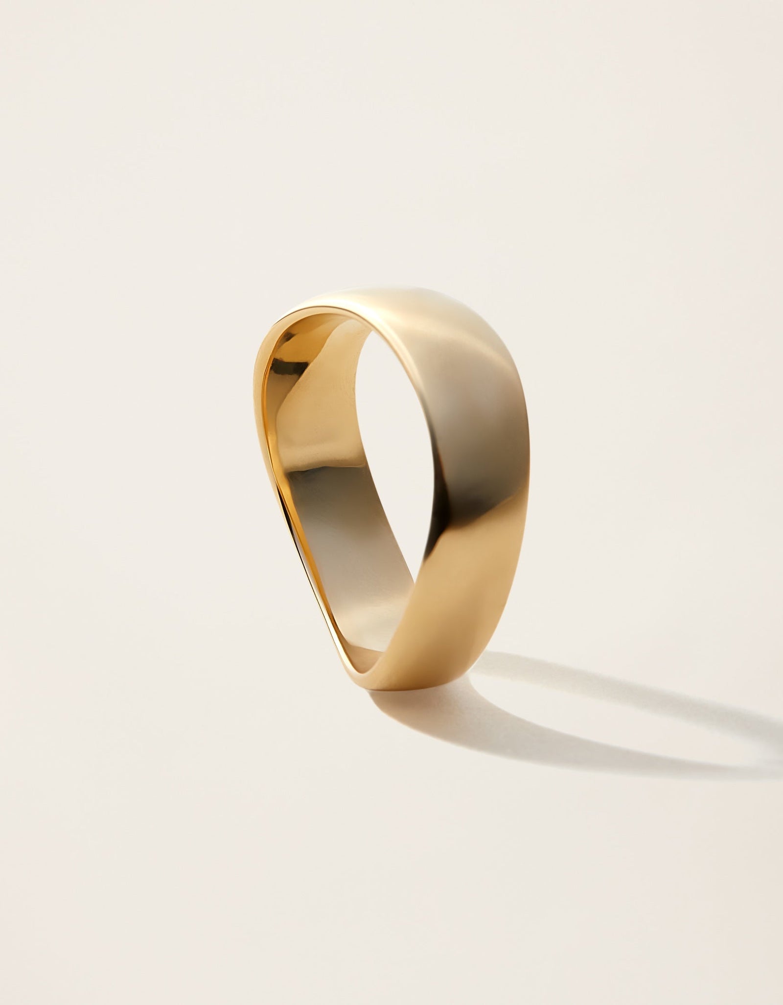 14k Solid Gold Curved Ring by Italic