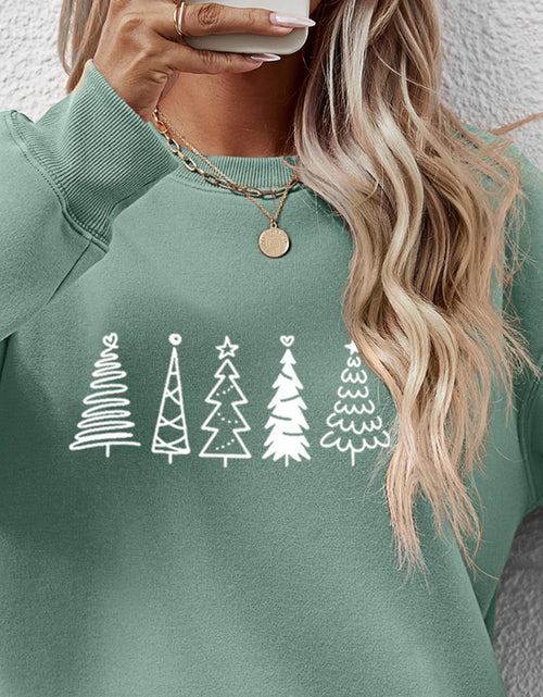 Load image into Gallery viewer, Christmas Tree Graphic Drop Shoulder Sweatshirt
