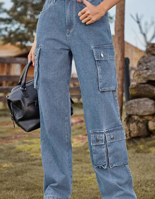 Load image into Gallery viewer, Loose Fit Long Jeans with Pockets
