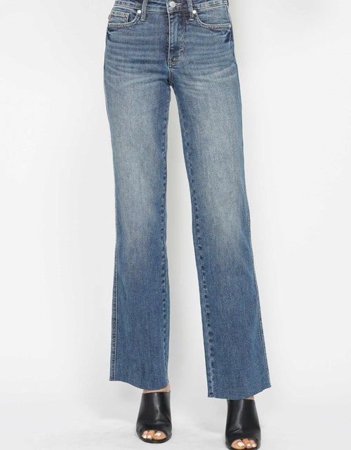 Load image into Gallery viewer, Judy Blue Full Size Tummy Control Straight Jeans

