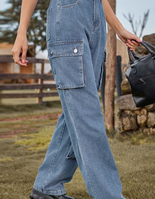 Load image into Gallery viewer, Loose Fit Long Jeans with Pockets
