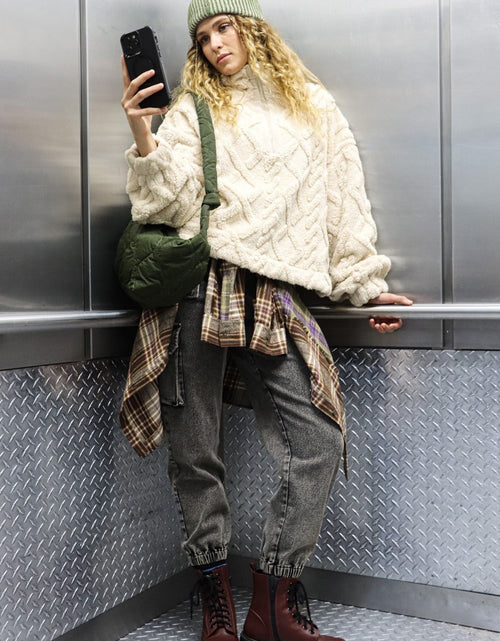 Load image into Gallery viewer, VERY J Fuzzy Fleece Half Zip Cable Pattern Sweatshirt
