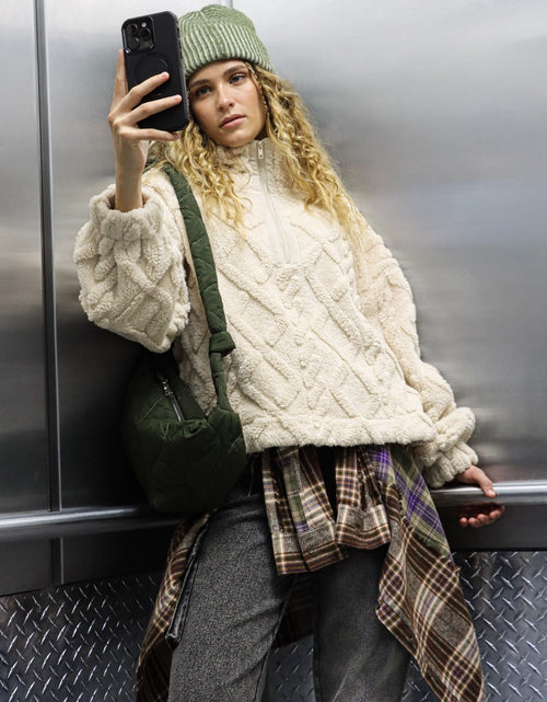 Load image into Gallery viewer, VERY J Fuzzy Fleece Half Zip Cable Pattern Sweatshirt
