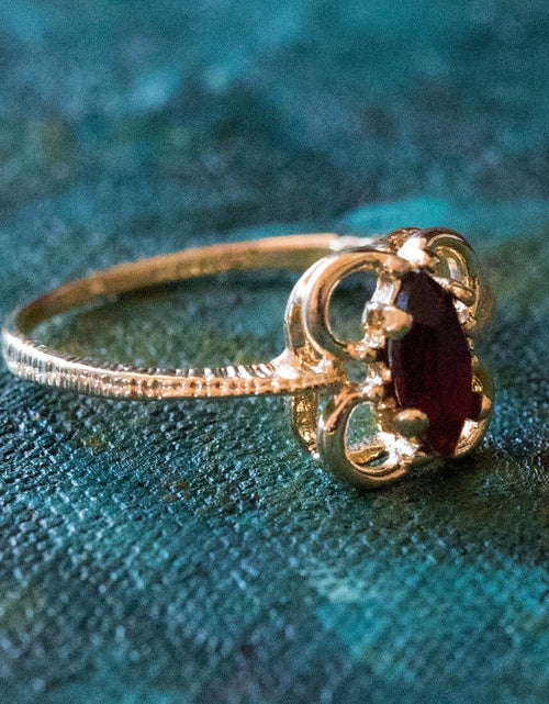 Load image into Gallery viewer, Vintage Jewelry Marquise Cut Jet Black Crystal Cocktail Ring in 18k White Gold Electroplate by PVD Vintage Jewelry
