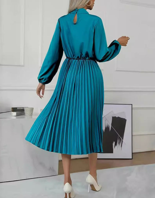 Load image into Gallery viewer, Mock Neck Long Sleeve Pleated Dress

