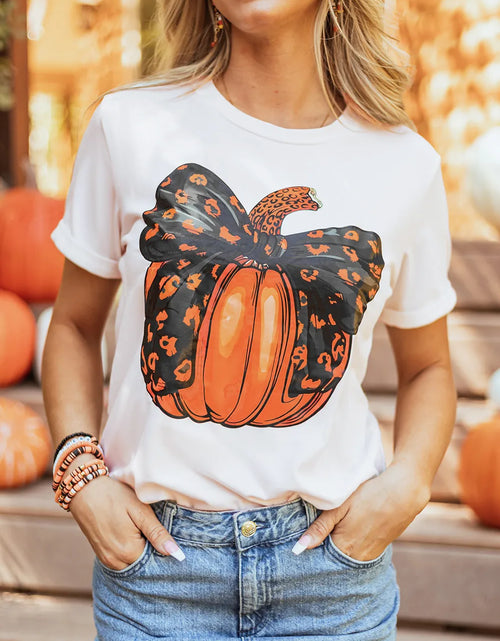 Load image into Gallery viewer, Pumpkin Round Neck Short Sleeve T-Shirt
