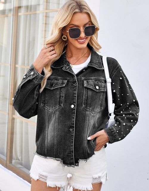 Load image into Gallery viewer, Pearl Trim Raw Hem Denim Jacket
