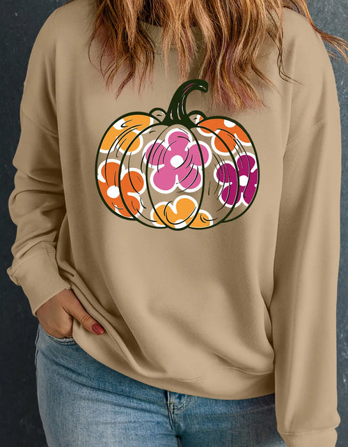 Load image into Gallery viewer, Plus Size Pumpkin Graphic Dropped Shoulder Sweatshirt
