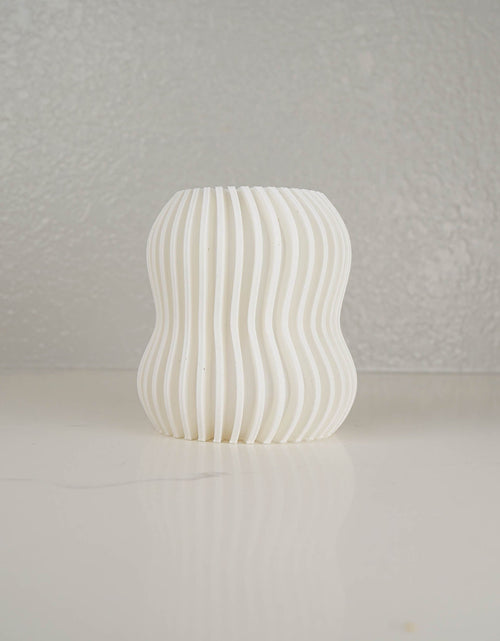 Load image into Gallery viewer, CADRE Vase by Rosebud HomeGoods
