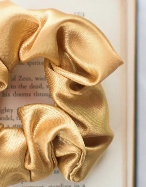 Load image into Gallery viewer, Slick Large Scrunchies Set by Calicapelli Hair Tools
