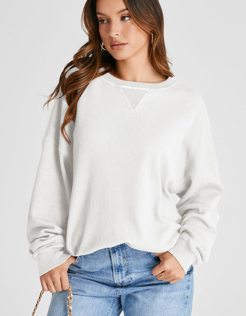 Load image into Gallery viewer, Waffle-Knit Long Sleeve Sweatshirt
