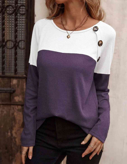 Load image into Gallery viewer, Contrast Round Neck Long Sleeve T-Shirt
