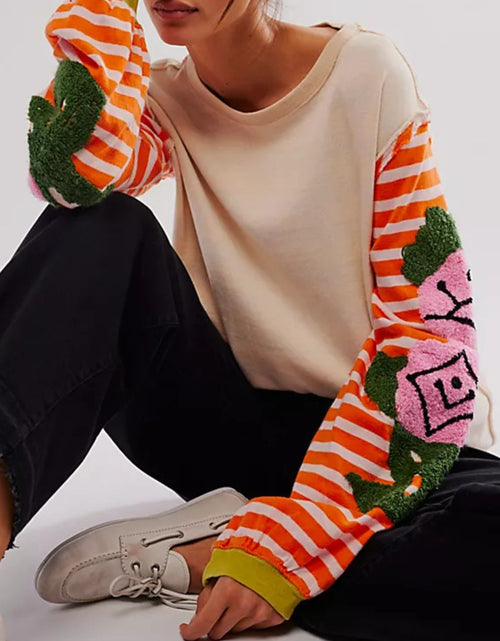 Load image into Gallery viewer, Striped Round Neck Long Sleeve Sweatshirt
