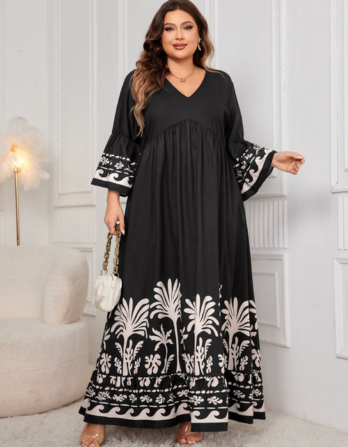 Load image into Gallery viewer, Honey Plus Size Printed V-Neck Long Sleeve Maxi Dress
