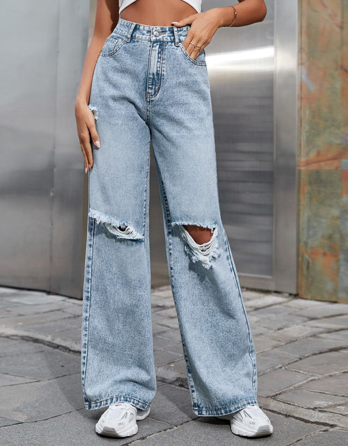 Load image into Gallery viewer, Distressed Wide Leg Jeans with Pockets
