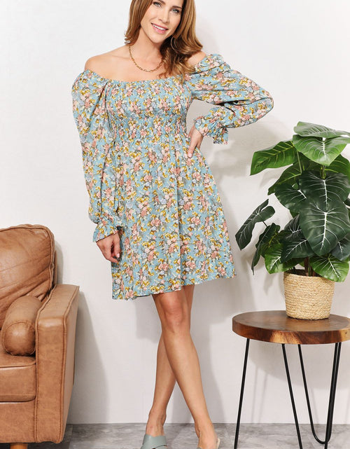 Load image into Gallery viewer, Honey Floral Smocked Flounce Sleeve Square Neck Dress

