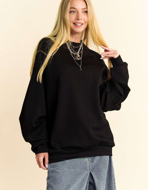 Load image into Gallery viewer, Davi &amp; Dani Round Neck Raglan Sleeve Sweatshirt
