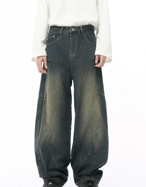 Load image into Gallery viewer, Mid Rise Waist Jeans with Pockets
