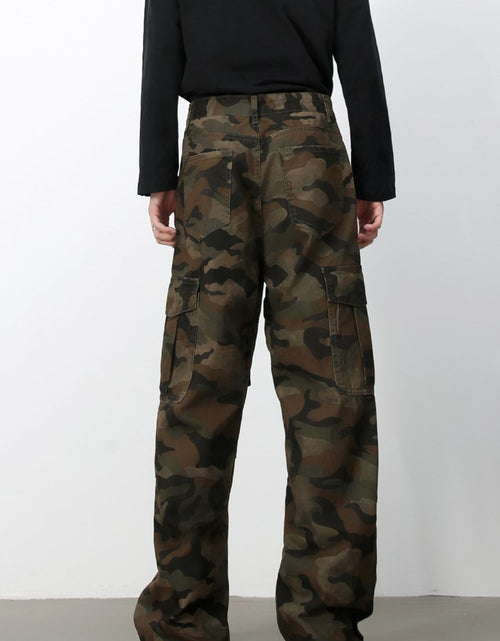 Load image into Gallery viewer, Men's Camouflage Loose Fit Jeans
