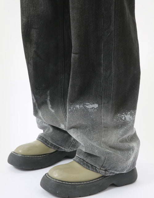 Load image into Gallery viewer, Wide Leg Jeans with Pockets
