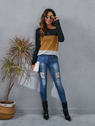 Load image into Gallery viewer, Color Block Round Neck Long Sleeve T-Shirt
