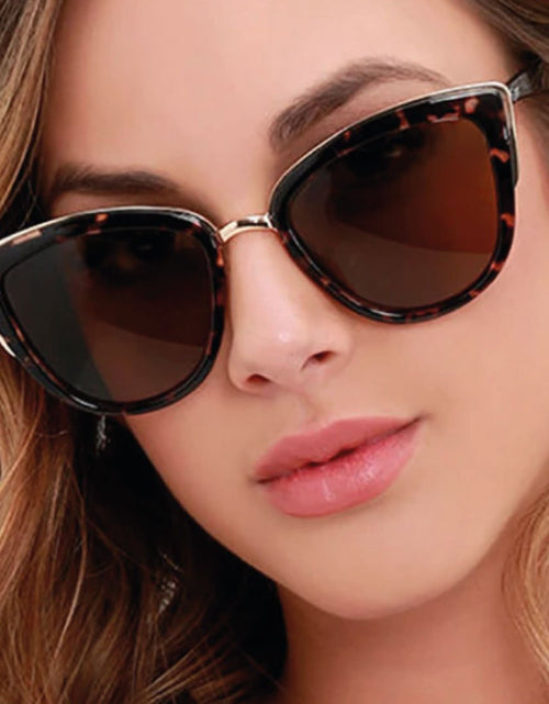 Load image into Gallery viewer, Abby Sunglasses by ClaudiaG Collection
