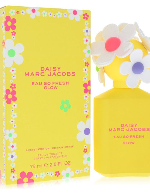 Load image into Gallery viewer, Daisy Eau So Fresh Glow by Marc Jacobs Eau De Toilette Spray
