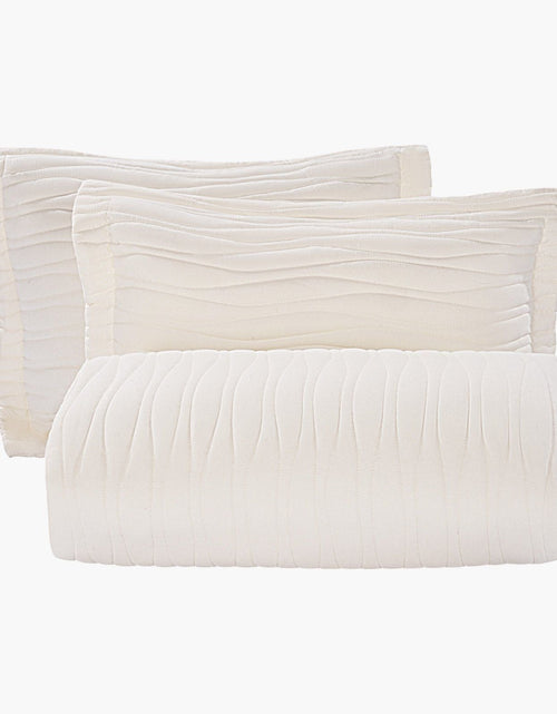Load image into Gallery viewer, Quilt Set Queen Size Bedspread 1 Quilt and 2 Pillow Shams for All Season

